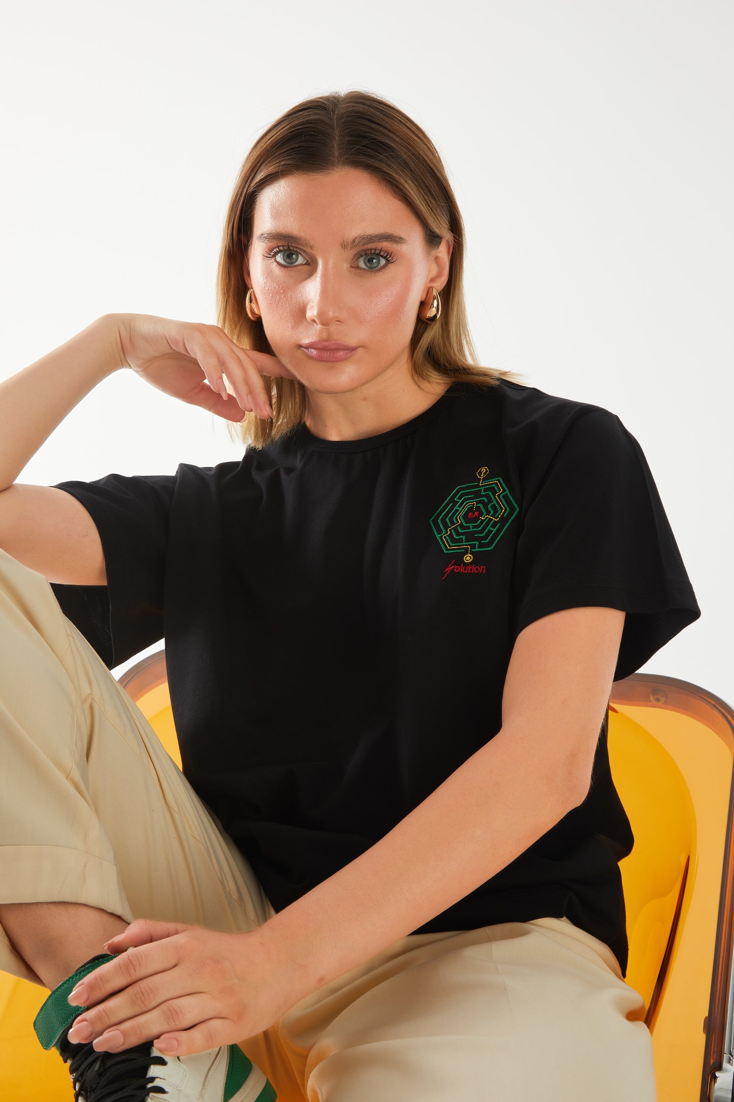 Solution Nakışlı T-shirt | Acil Tıp