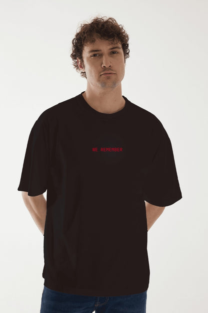 We Remember – 14 Limited Edition Baskılı Oversize T-Shirt