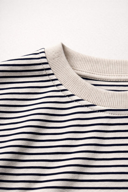 Essentials – İnce Çizgili Premium Lacivert T-Shirt