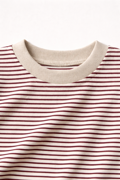 Essentials – İnce Çizgili Premium Bordo T-Shirt