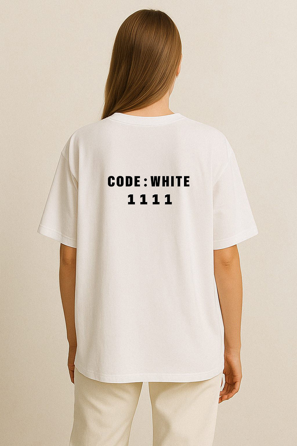 Beyaz Kod Baskılı Oversize T-shirt | Gündem ve Tıp
