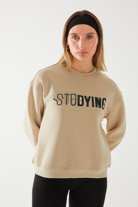 'STUDYING' Baskılı Oversize Sweatshirt