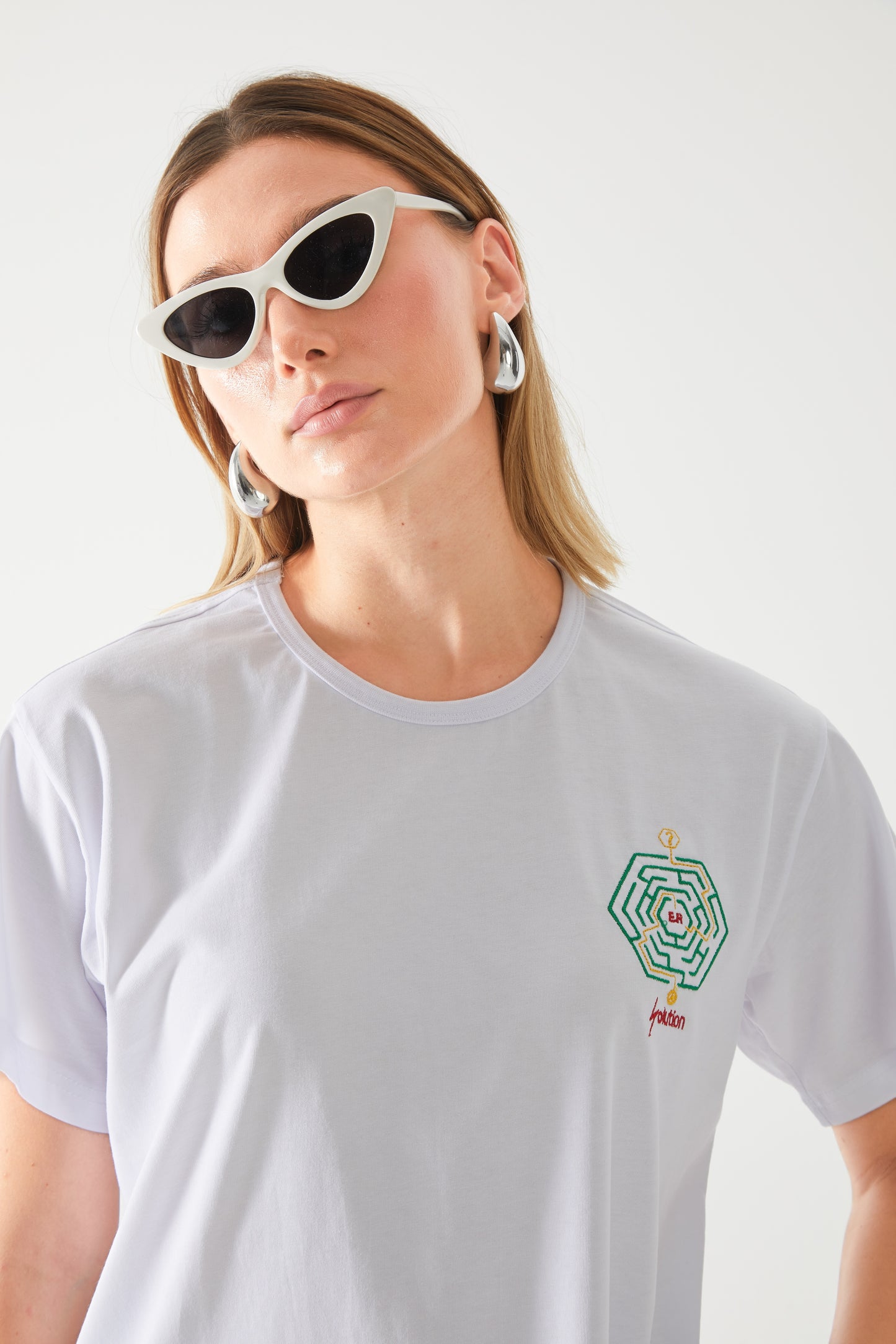 Solution Nakışlı T-shirt | Acil Tıp