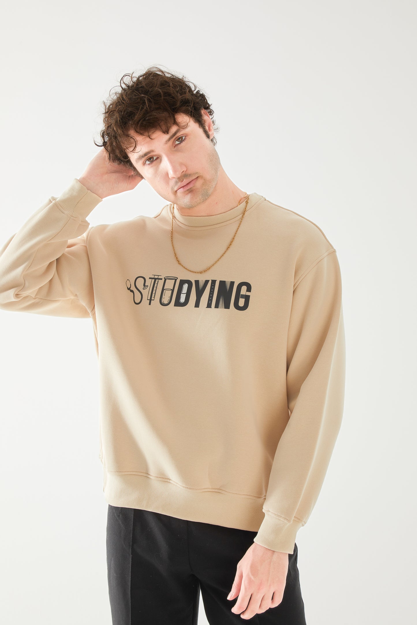 'STUDYING' Baskılı Oversize Sweatshirt