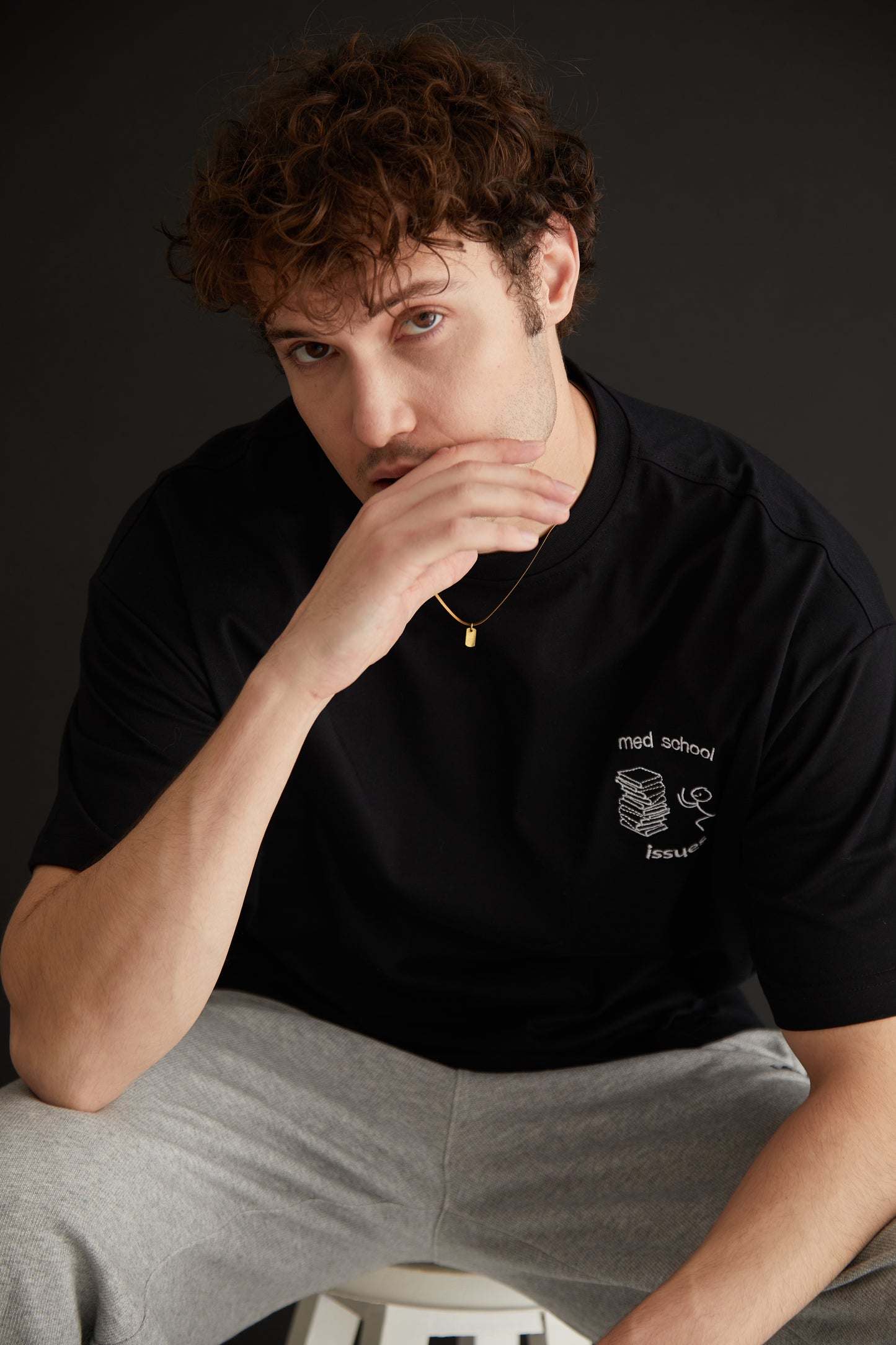 Med School Issues Nakışlı Oversize T-shirt | Tıp Fakültesi